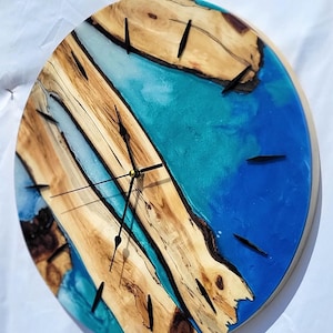 Custom Made Resin & Maple Wood Wall Clock, Made to order Epoxy and Maple Wood Wall Clock, Home gift, Live Edge Rustic Maple Wood Wall Clock